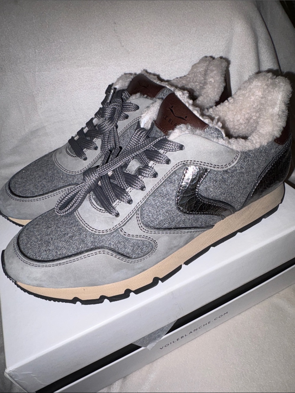 NWT VOILE BLANCHE JULIA Fur Leather and Fabric Sneakers in Grey - Picture 13 of 16